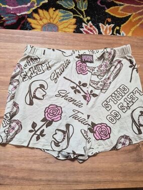 Shania Twain Women's Beige and Pink Graphic Sleep Shorts